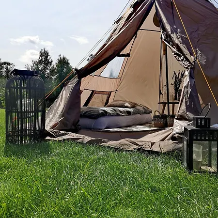 Privat Glamping Spielberg Hotel Spielberg Bei Knittelfeld Exterior photo
